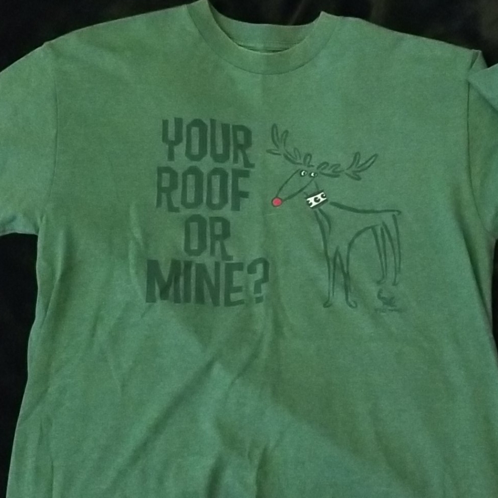 Mens medium tee